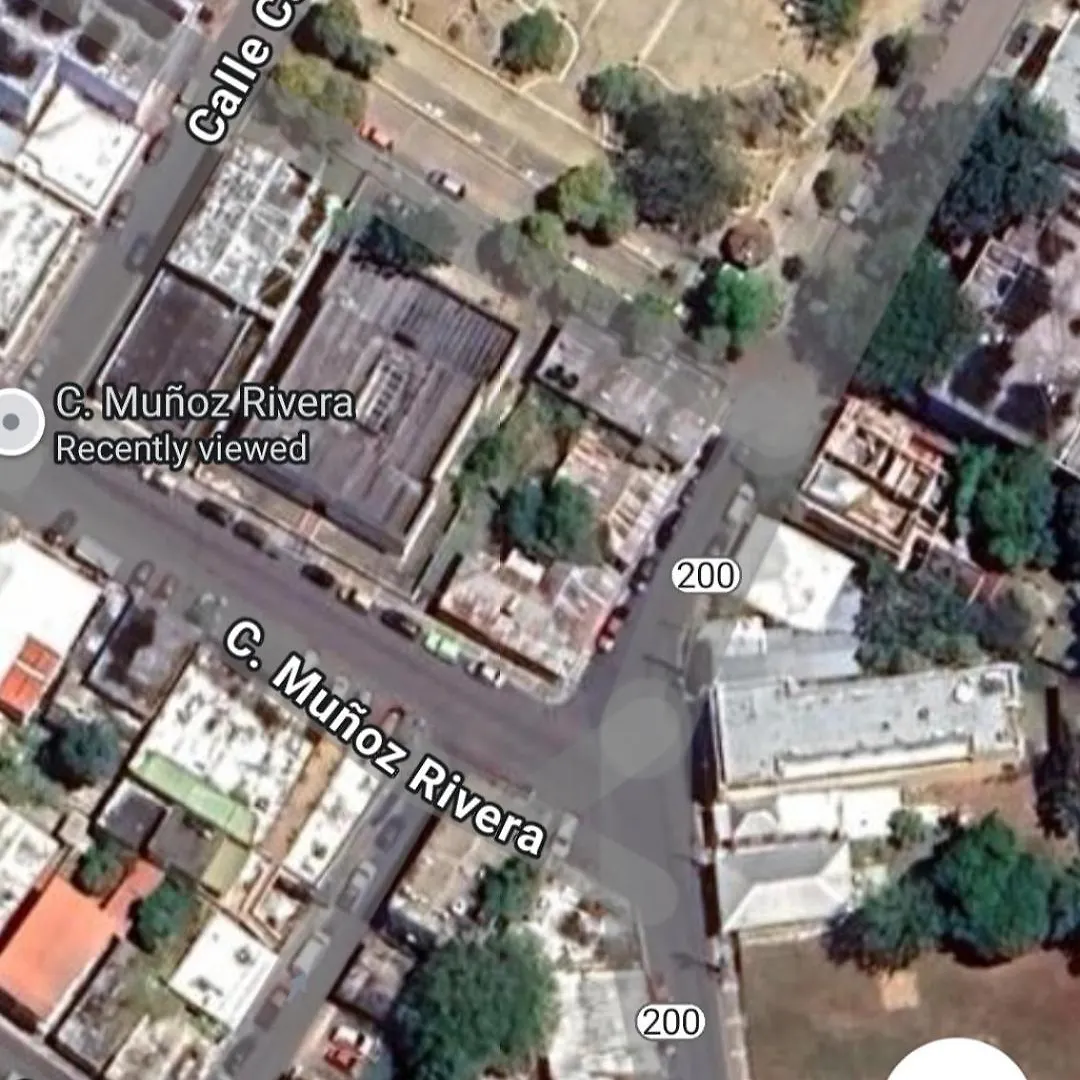 ויסקז Main Street Guest House
